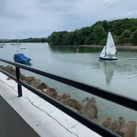 Апартаменты Crabshell Quay Waterfront Living In Kingsbridge Кингсбридж Экстерьер фото