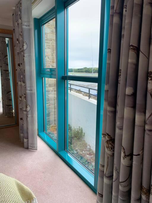Apartment Crabshell Quay Waterfront Living In Kingsbridge *