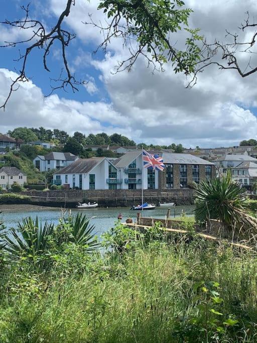 Crabshell Quay Waterfront Living In Kingsbridge
