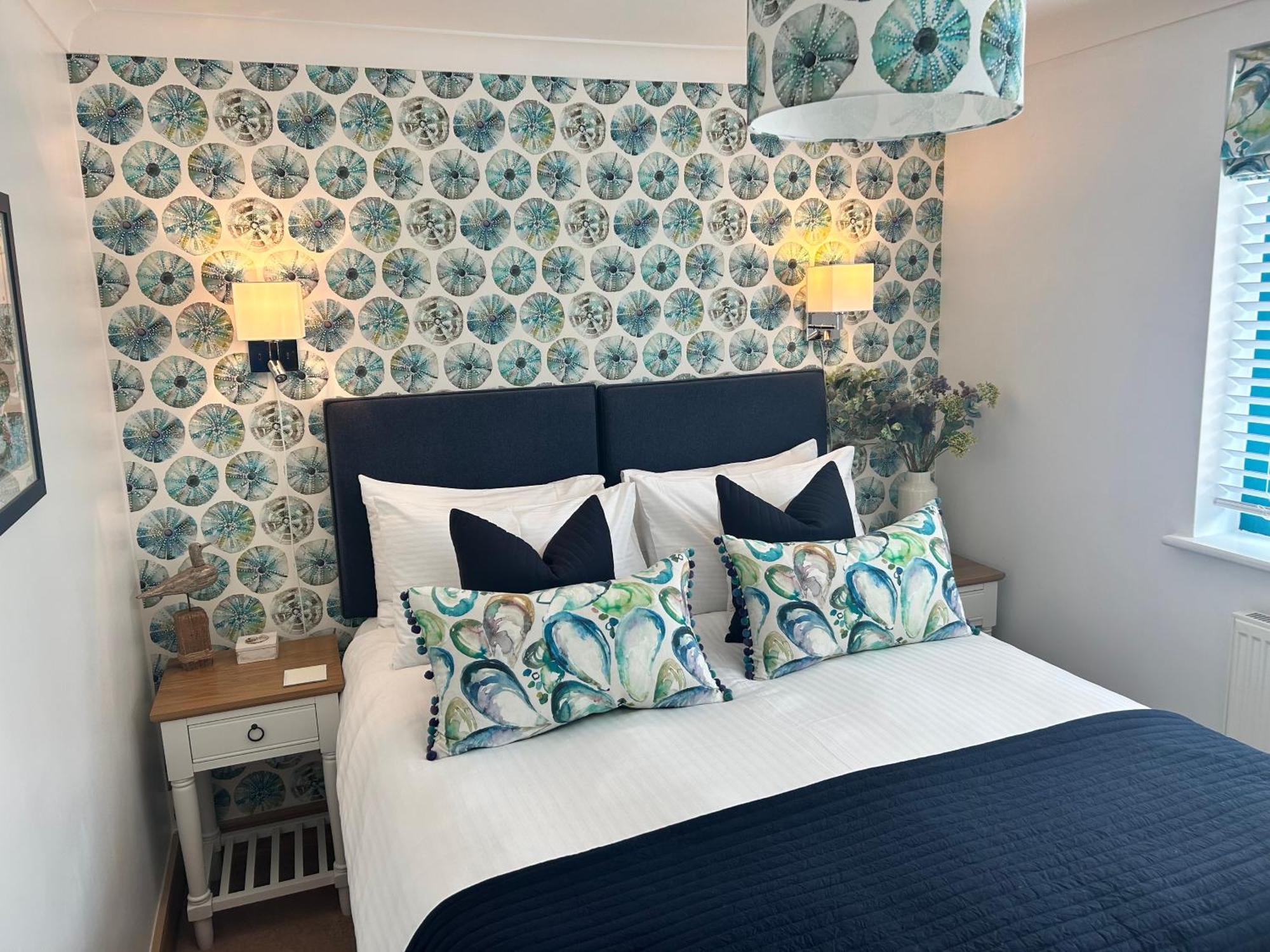 Apartment Crabshell Quay Waterfront Living In Kingsbridge *